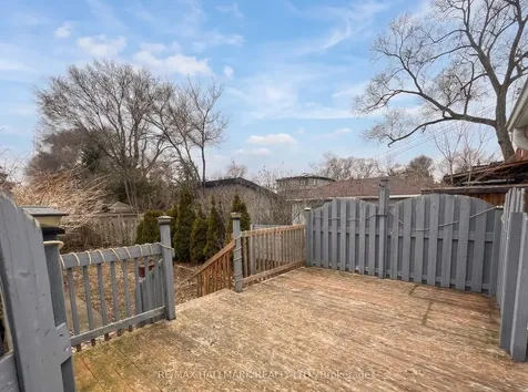 1002 Victoria Park Avenue Toronto ON M4B 2J6