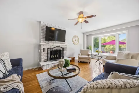 24 Fernway Crescent Whitby ON L1N 7G7