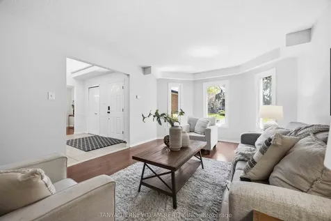 24 Fernway Crescent Whitby ON L1N 7G7