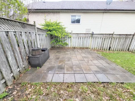 507 Dunlop Street W Whitby ON L1N 1V3