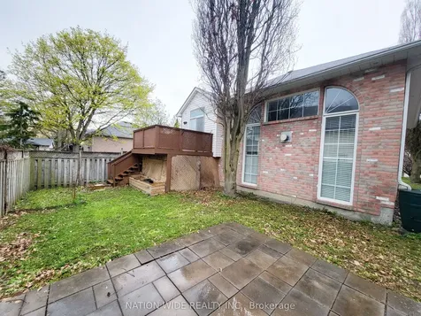 507 Dunlop Street W Whitby ON L1N 1V3