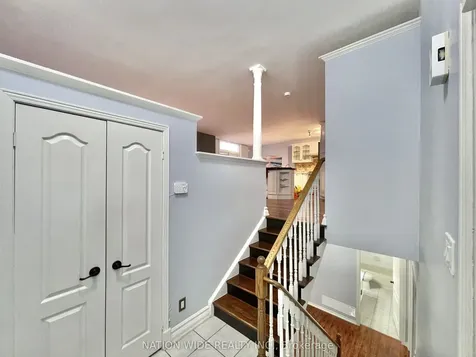 507 Dunlop Street W Whitby ON L1N 1V3