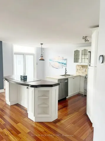 507 Dunlop Street W Whitby ON L1N 1V3