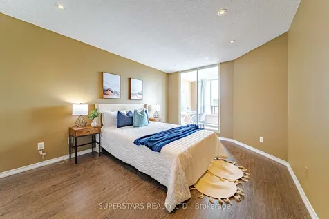 160 Alton Towers Circle Toronto ON M1V 4X8
