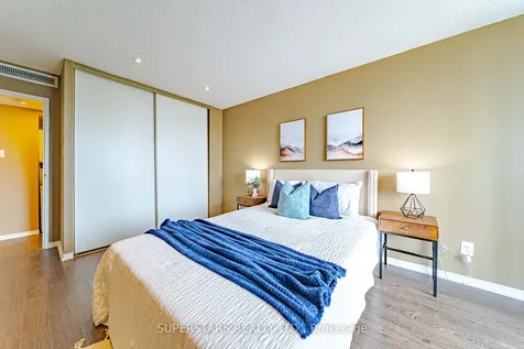 160 Alton Towers Circle Toronto ON M1V 4X8