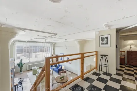 245 Carlaw Avenue Toronto ON M4M 2S6