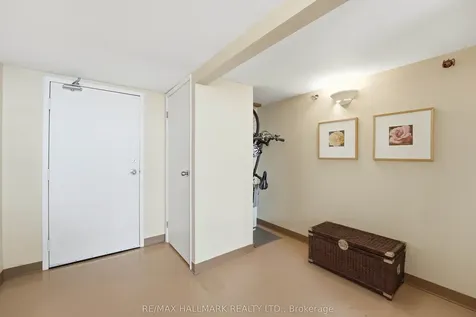 245 Carlaw Avenue Toronto ON M4M 2S6