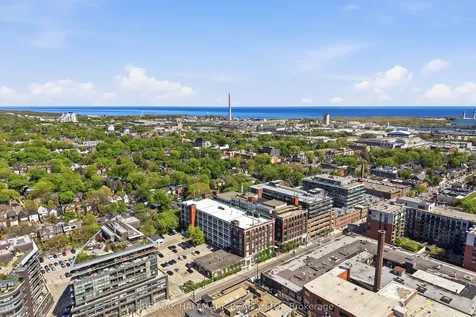 245 Carlaw Avenue Toronto ON M4M 2S6