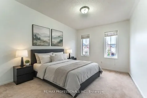 34 Tansley Crescent Ajax ON L1Z 1Y5