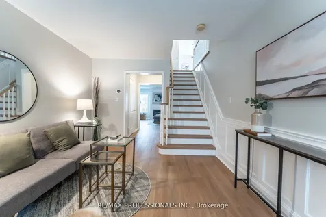 34 Tansley Crescent Ajax ON L1Z 1Y5