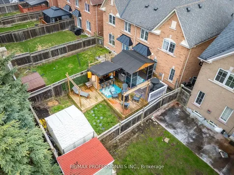 34 Tansley Crescent Ajax ON L1Z 1Y5