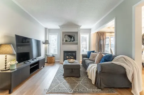 34 Tansley Crescent Ajax ON L1Z 1Y5