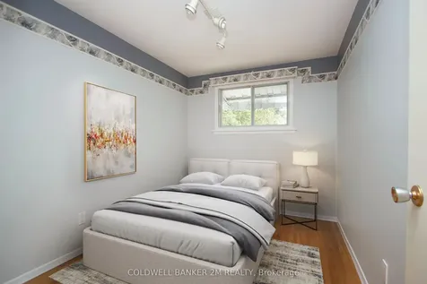 315 Durham Court Oshawa ON L1J 5R5