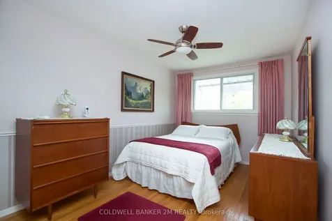 315 Durham Court Oshawa ON L1J 5R5