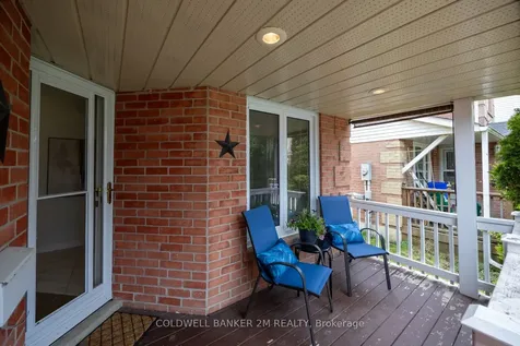 11 Yorkville Drive Clarington ON L1E 2A8