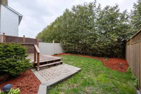 11 Yorkville Drive Clarington ON L1E 2A8