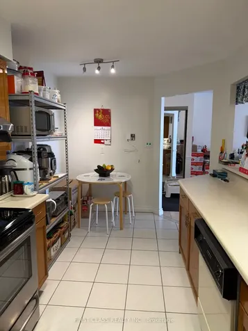 175 Bamburgh Circle Toronto ON M1W 3X8