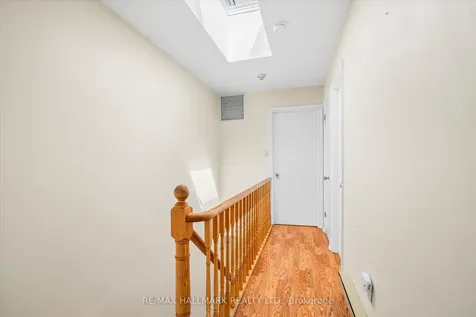 122 Glen Manor Drive Toronto ON M4E 2X6