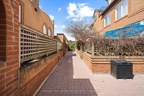 122 Glen Manor Drive Toronto ON M4E 2X6