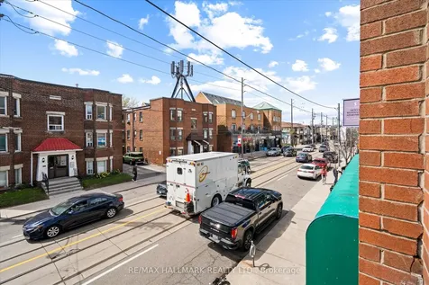 122 Glen Manor Drive Toronto ON M4E 2X6