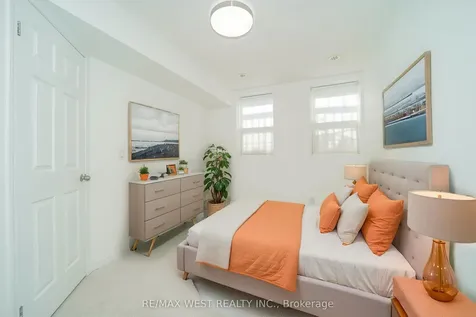 11 Island Road Toronto ON M1C 2P5