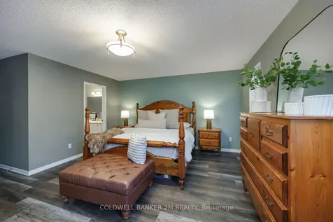 1904 Clearwater Court Oshawa ON L1K 2Z6