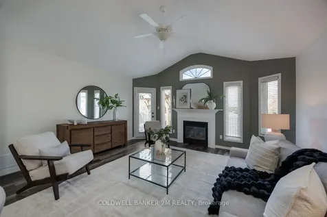 1904 Clearwater Court Oshawa ON L1K 2Z6