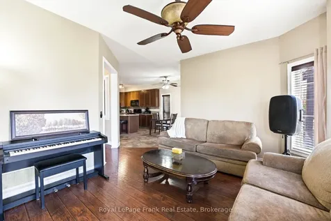 115 Southfield Avenue Clarington ON L1E 3K1