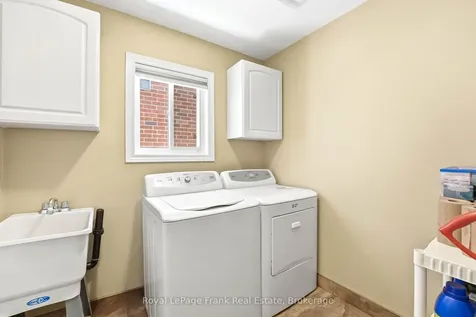 115 Southfield Avenue Clarington ON L1E 3K1