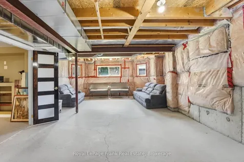 115 Southfield Avenue Clarington ON L1E 3K1