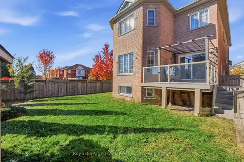 115 Southfield Avenue Clarington ON L1E 3K1