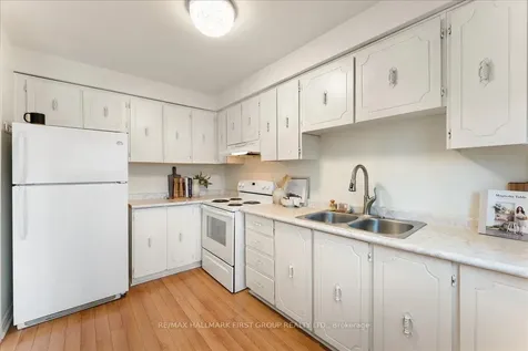 87 Willows Lane Ajax ON L1S 6E7