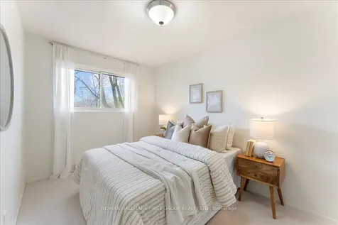 87 Willows Lane Ajax ON L1S 6E7