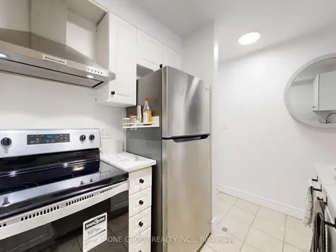 5225 Finch Avenue E Toronto ON M1S 5W8