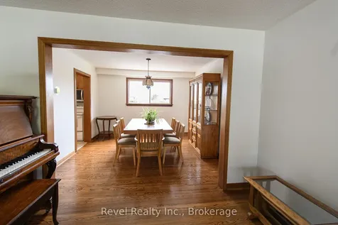 85 Shellamwood Trail Toronto ON M1S 2M9