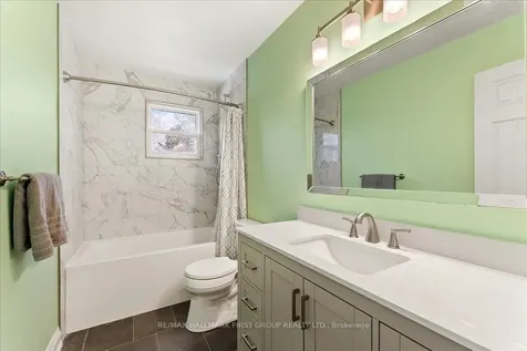 28 Heda Court Whitby ON L1N 5Y8
