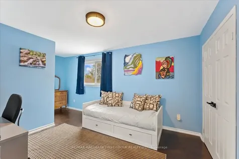 28 Heda Court Whitby ON L1N 5Y8