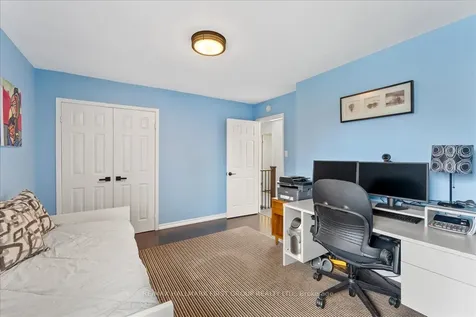 28 Heda Court Whitby ON L1N 5Y8