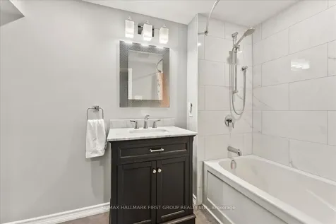 28 Heda Court Whitby ON L1N 5Y8