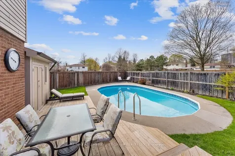 28 Heda Court Whitby ON L1N 5Y8