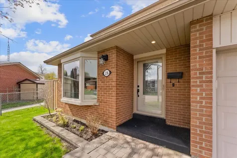 28 Heda Court Whitby ON L1N 5Y8