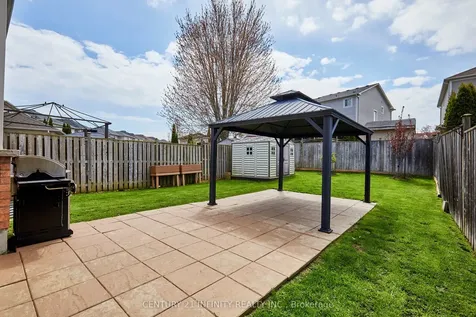 236 Scottsdale Drive Clarington ON L1C 5L2