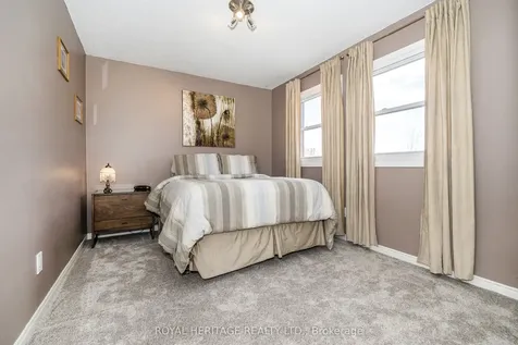 525 Sundown Crescent Pickering ON L1V 6A8