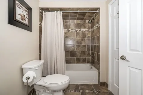 525 Sundown Crescent Pickering ON L1V 6A8