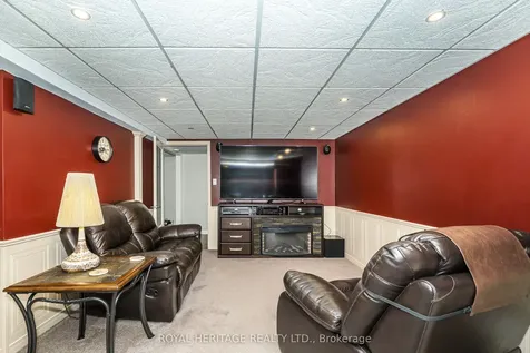 525 Sundown Crescent Pickering ON L1V 6A8