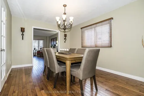 525 Sundown Crescent Pickering ON L1V 6A8