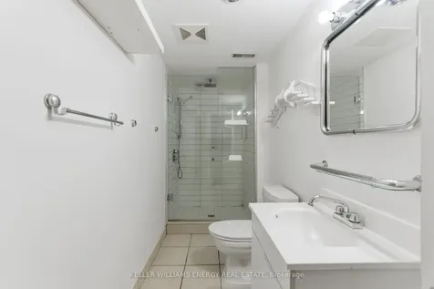 20 Ravenview Drive Toronto ON M1E 3M1