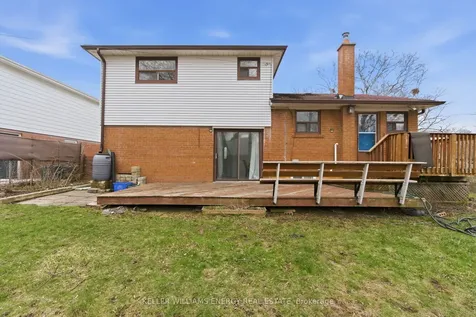 20 Ravenview Drive Toronto ON M1E 3M1