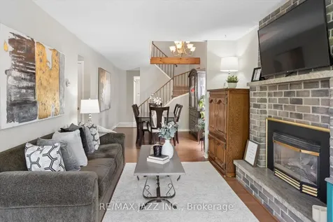 1360 Sunnybrae Crescent Oshawa ON L1H 8E5