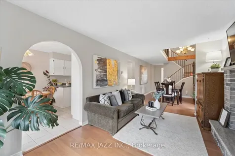 1360 Sunnybrae Crescent Oshawa ON L1H 8E5